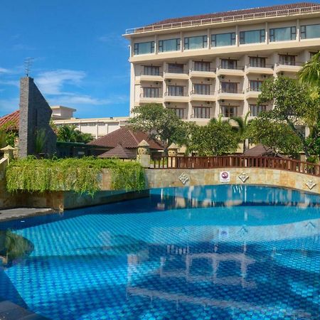 Lombok Raya Hotel Mataram Exterior foto