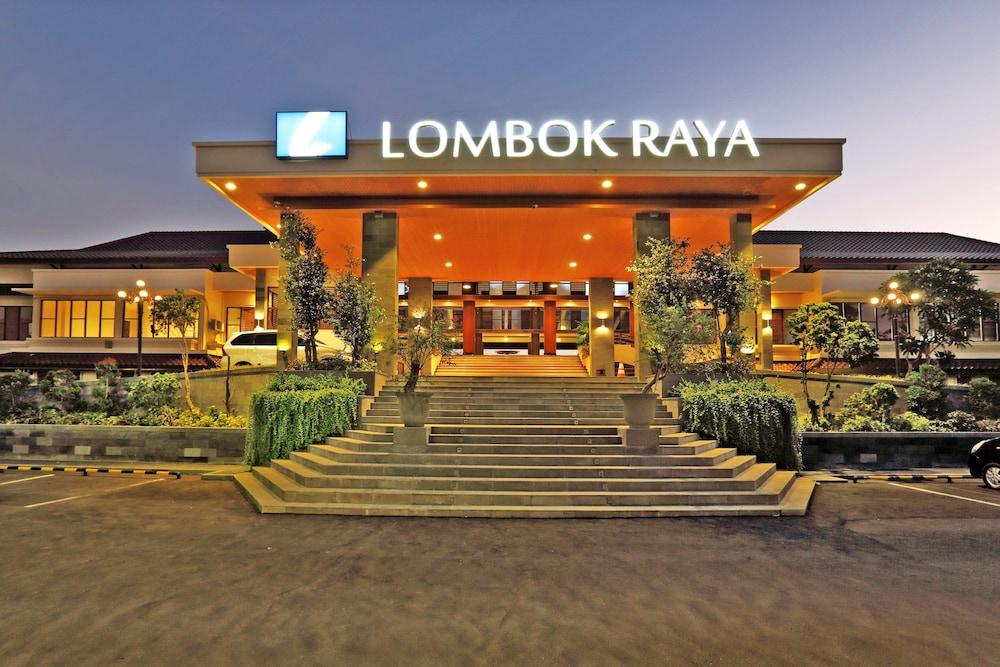 Lombok Raya Hotel Mataram Exterior foto